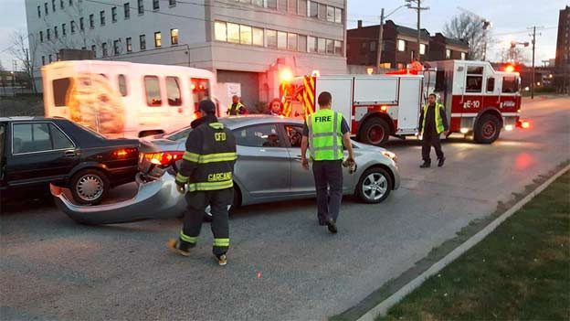 Saab Hyundai crash