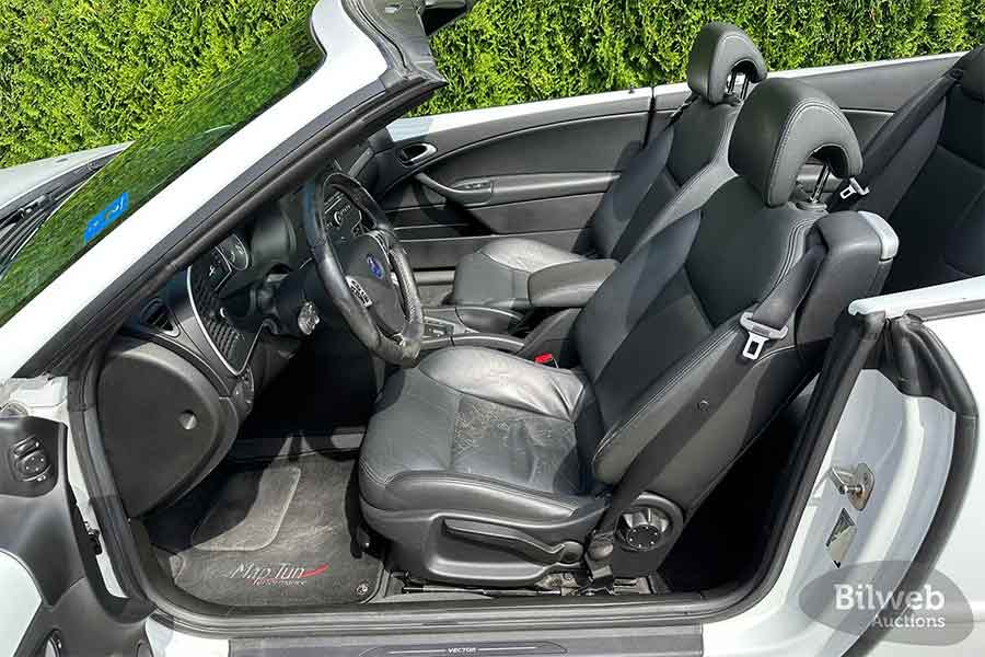 Despite its powerful engine upgrades, the interior of the 2008 Saab 9-3 1.8T Convertible shows some signs of wear and could benefit from a bit of attention and care.