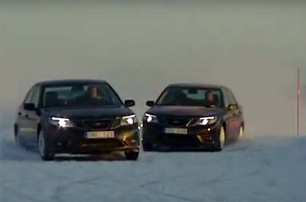 Saab Pertofmance Team on ice