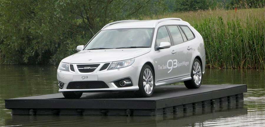 This image shows the Saab 9-3 Sportwagon Griffin, which was initially featured in promotional photo shoots. 