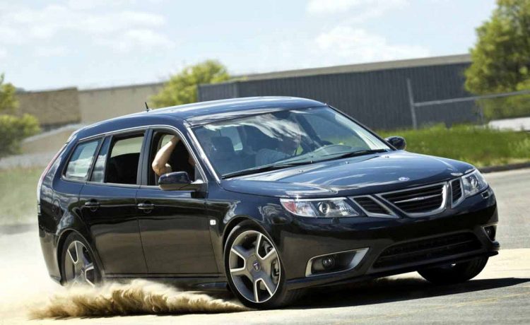 Saab 9-3 Turbo X SportCombi testing the XWD system in the deserts of Australia