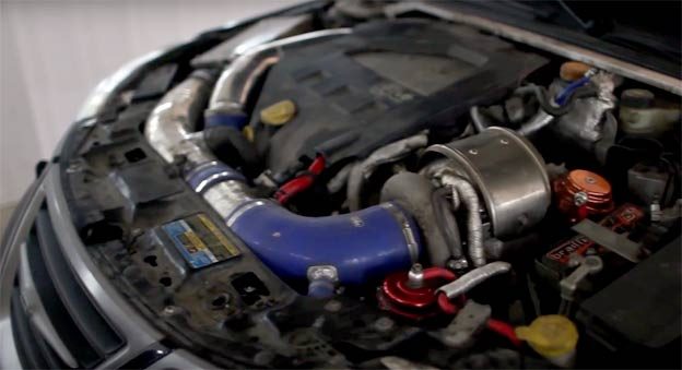 Saab V6 engine