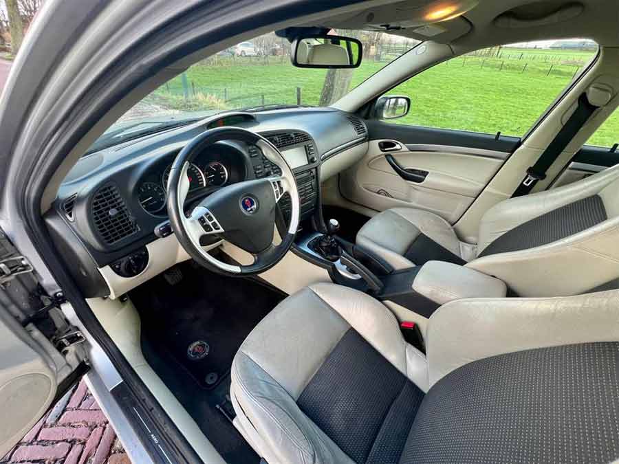 Immaculately Maintained Interior of Saab 9-3 Aero V6, Demonstrating Quality and Care for its Age