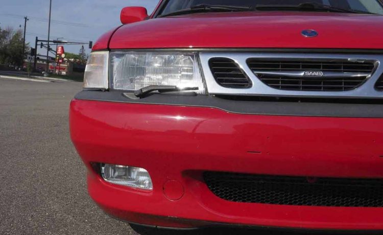 2001 Saab 9-3 Viggen in Laser Red: A Blend of Performance and Elegance on Auction Display