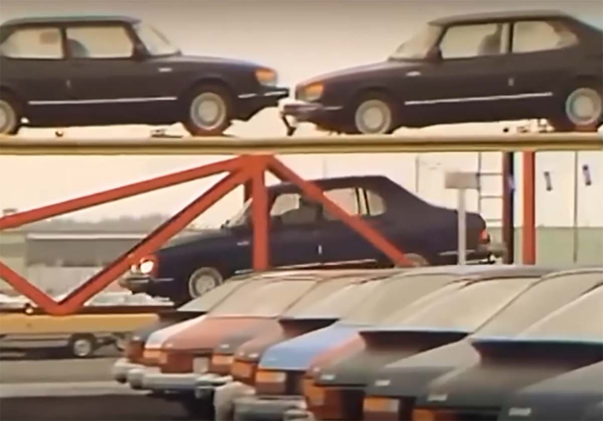 A rediscovered gem from the 1980s: This rare footage from the TV show "Trafikmagasinet," restored by Carl Ingemar Perstad, showcases Saab 900 models during their golden era at the Saab factory.