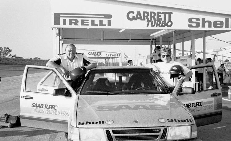 Gert Karlsson and Erik Carlsson in the passenger seat on the "lap of honor" of the Talaldega track in 1986, from the Bilsport magazine archive