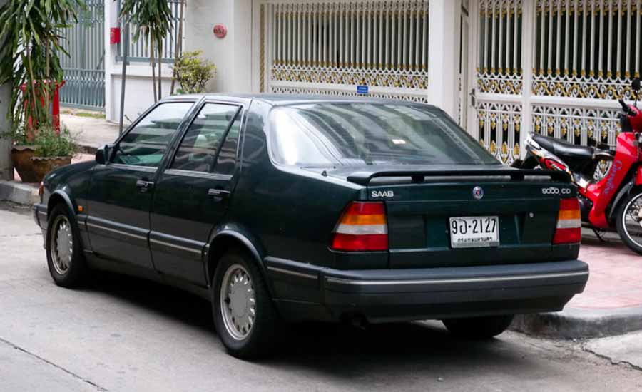 Saab 9000