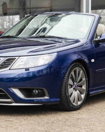 Revival of Elegance: The 2007 SAAB 9-3 Turbo Vector Convertible Special Edition in Gentian Blue