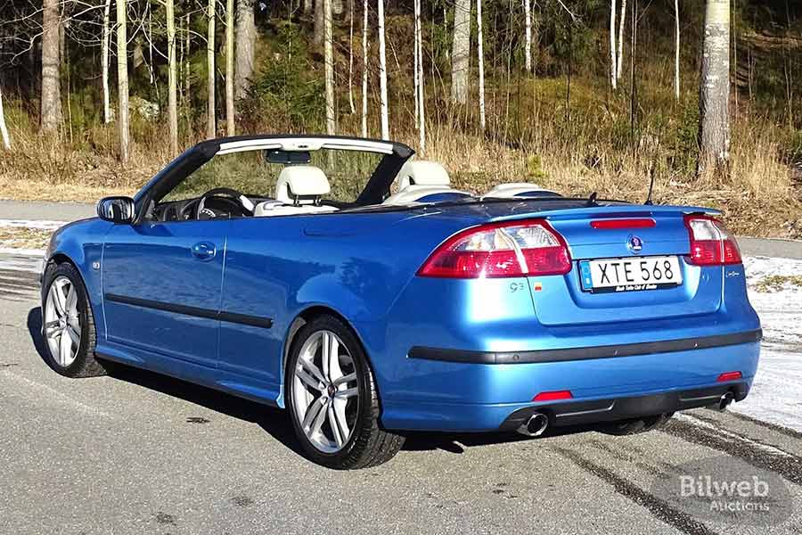 This 2006 Saab 9-3 Aero 2.8T V6 Convertible 20th Anniversary Edition, finished in Electric Blue Metallic, is one of just 412 produced—preserved in near-showroom condition with only 44,226 km on the odometer.