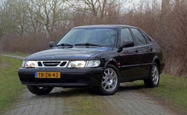 Rescued, restored, and reborn—Dusty, one of the oldest Dutch Saab 9-3s, is now a pristine example of Saab’s enduring craftsmanship.