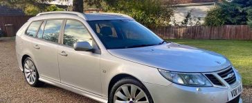 Preserve a Piece of Saab History: The Rare 9-3 Aero Griffin Sportwagon for Only £1,195