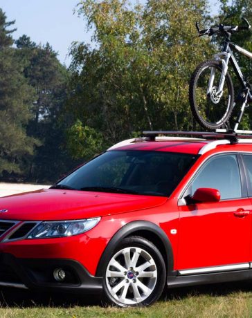 Saab 9-3x Estate MY06 in Laser Red