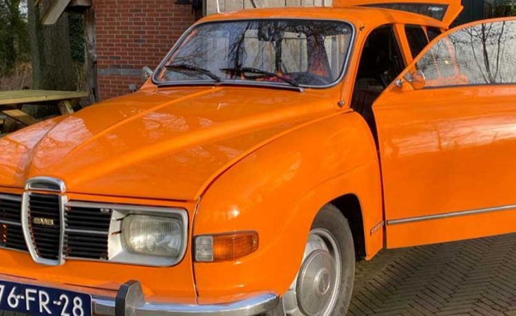 Pieter Hof's Saab 95 Turned Into A Hearse