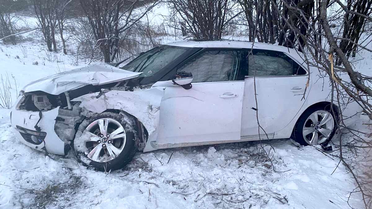 Jeffrey Porter's Saab 9-5 NG after the crash—an unshakable testament to Saab’s commitment to safety and resilience