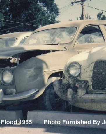 Saabs in Denver flood 1965