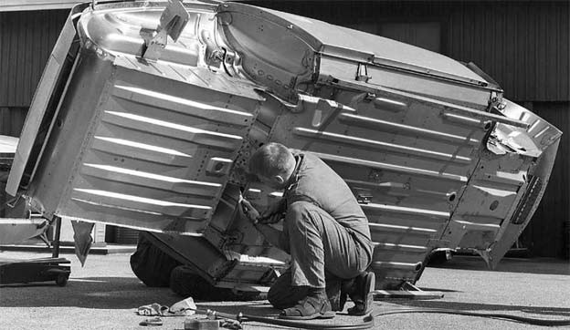 Flat Underside of the Saab 96